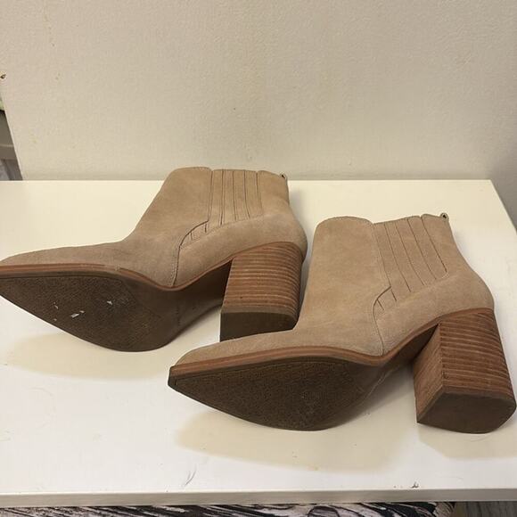 Mark Fisher Womens Tan Suede Ankle Boots Women’s 8.5 Block Heel Western Boho - Picture 11 of 12